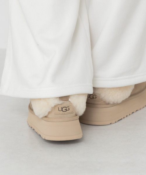 UGG（アグ）の「UGG　TAZZELLE（その他シューズ・レディース・キャメル/ブラック/ベージュ・6/8/7）」の9枚目の写真