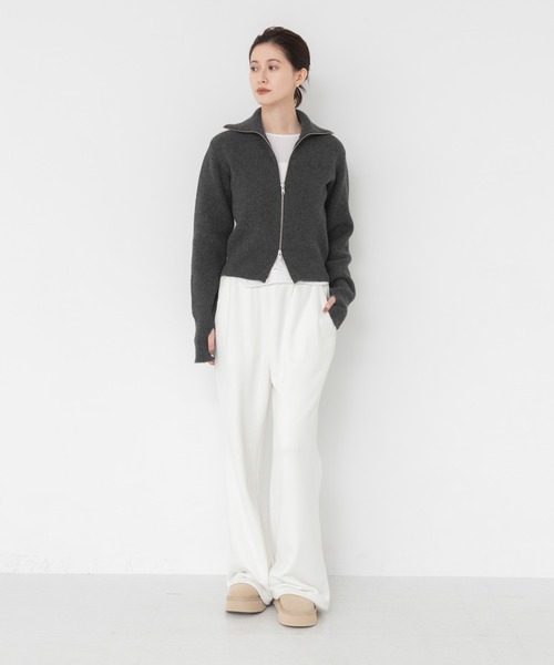 UGG（アグ）の「UGG　TAZZELLE（その他シューズ・レディース・キャメル/ブラック/ベージュ・6/8/7）」の12枚目の写真