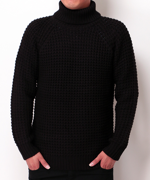 VENCEEXCHANGE（ヴァンスエクスチェンジ）の「【BITTER1月号 掲載商品】ワッフル編みタートルネックプルオーバー（ニット/セーター・メンズ・オフホワイト/ダークグリーン/ブラック・LARGE/MEDIUM）」の4枚目の写真