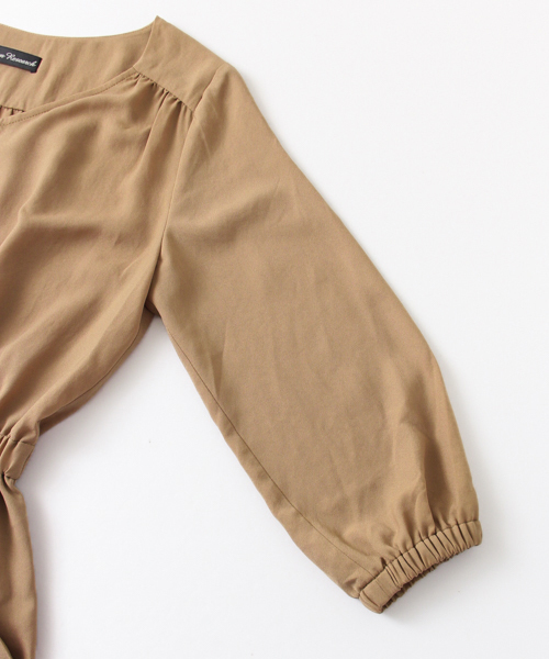 URBAN RESEARCH（アーバンリサーチ）の「UR フロントZIPワンピース（ワンピース・レディース・ベージュ/オリーブ/ブラック・FREE）」の10枚目の写真