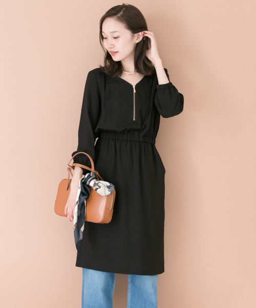 URBAN RESEARCH（アーバンリサーチ）の「UR フロントZIPワンピース（ワンピース・レディース・ベージュ/オリーブ/ブラック・FREE）」の4枚目の写真