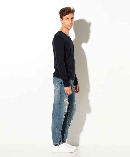 ARMANI EXCHANGE(アルマーニエクスチェンジ)の「【AXアルマーニ エクスチェンジ】Vネック ニット(ニット/セーター・メンズ・ネイビー・LARGE/MEDIUM/SMALL/X-LARGE/X-SMALL)」の11枚目の写真