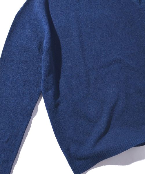 SHIPS（シップス）の「SU: ブークレ インディゴプルオーバーニット■（ニット/セーター・メンズ・ブルー/ネイビー/コバルトブルー・SMALL/MEDIUM/LARGE/X-LARGE）」の6枚目の写真