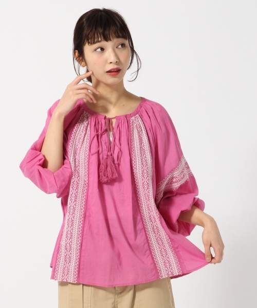 LOWRYS FARM(ローリーズファーム)の「シシュウブラウス/LS 785958 (シャツ/ブラウス・レディース・ブラウン/オフホワイト/ピンク・FREE)」の3枚目の写真