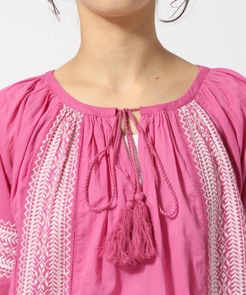 LOWRYS FARM(ローリーズファーム)の「シシュウブラウス/LS 785958 (シャツ/ブラウス・レディース・ブラウン/オフホワイト/ピンク・FREE)」の7枚目の写真