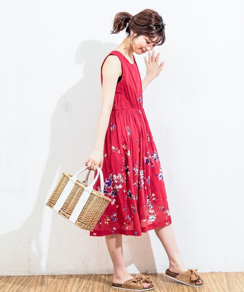 natural couture（ナチュラルクチュール）の「コットンボイルフラワーワンピ（ワンピース・レディース・オフホワイト/ブラック/レッド・FREE）」の12枚目の写真