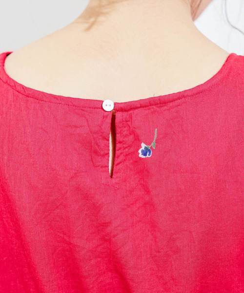 natural couture（ナチュラルクチュール）の「コットンボイルフラワーワンピ（ワンピース・レディース・オフホワイト/ブラック/レッド・FREE）」の20枚目の写真