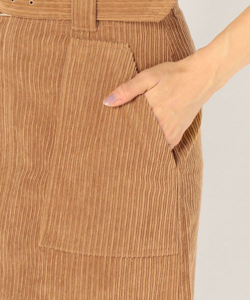 SHIPS（シップス）の「コーデュロイベルトスカート（スカート・レディース・ネイビー/オフホワイト/キャメル・38/36）」の8枚目の写真