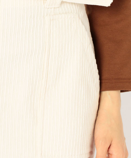 SHIPS（シップス）の「コーデュロイベルトスカート（スカート・レディース・ネイビー/オフホワイト/キャメル・38/36）」の11枚目の写真