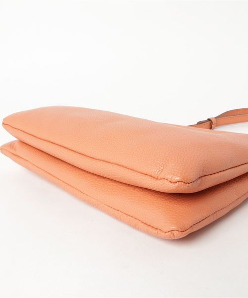 GIANNI CHIARINI(ジャンニ キアリーニ)の「GIANNI CHIARINI: 【HERMY】 ショルダーバッグ(ショルダーバッグ・レディース・ベージュ/ピンク/オレンジ・F)」の4枚目の写真
