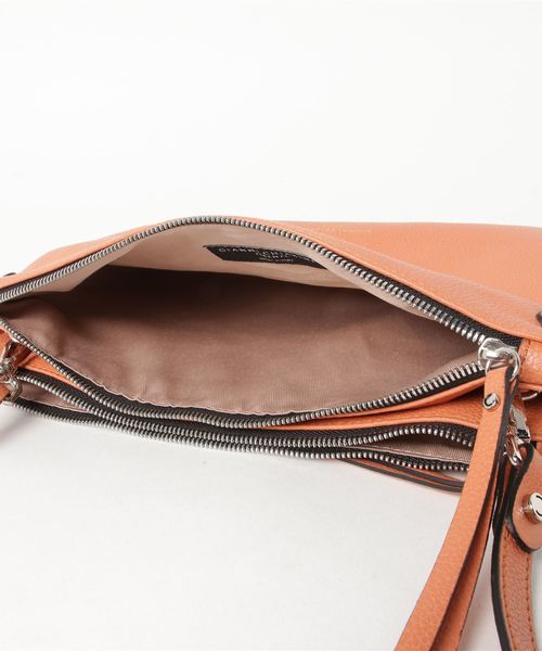 GIANNI CHIARINI(ジャンニ キアリーニ)の「GIANNI CHIARINI: 【HERMY】 ショルダーバッグ(ショルダーバッグ・レディース・ベージュ/ピンク/オレンジ・F)」の5枚目の写真