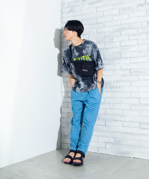 newhattan(ニューハッタン)の「∴WEGO/NEWHATTAN別注ウエストバッグ(ボディバッグ/ウエストポーチ・メンズ・ブラック/パープル/その他1・FREE)」の9枚目の写真