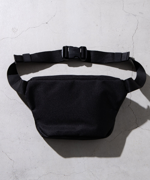 newhattan(ニューハッタン)の「∴WEGO/NEWHATTAN別注ウエストバッグ(ボディバッグ/ウエストポーチ・メンズ・ブラック/パープル/その他1・FREE)」の15枚目の写真