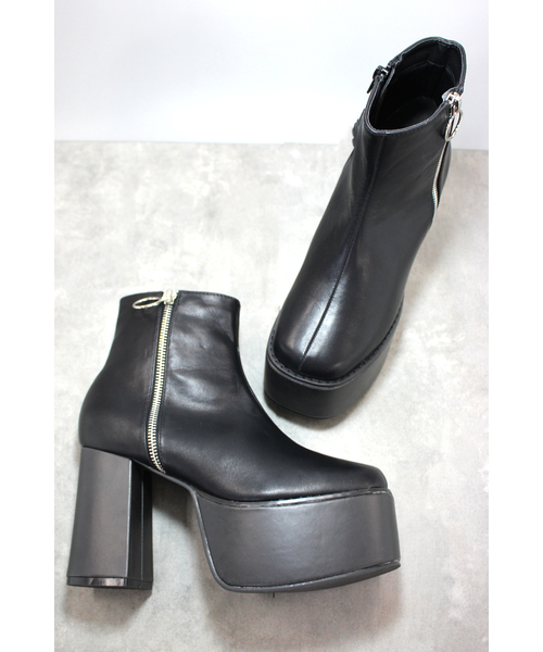 SUNNY ROOM（サニールーム）の「【厚底】サイドジップショートブーツ　276（ブーツ・レディース・ブラック/ブラック系その他/ブラック系その他2・LL/S/M/L）」の2枚目の写真