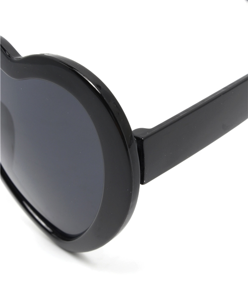 WEGO(ウィゴー)の「WEGO/ハートサングラス(サングラス・レディース・ホワイト/ブラック/パープル/ライトパープル/ピンク/ライトピンク/レッド/サックスブルー・FREE)」の14枚目の写真