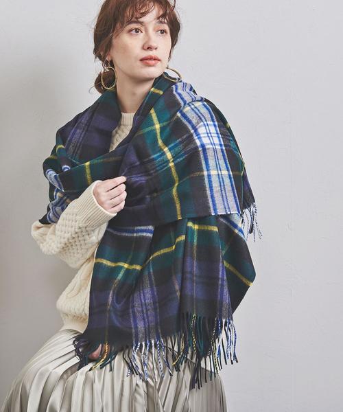 Johnstons of Elgin（ジョンストンズオブエルガン）の「＜JOHNSTONS（ジョンストンズ）＞カシミヤ M/V ストール（ストール/ショール・レディース・オレンジ/コバルトブルー/ブラック/グレー/ネイビー・FREE）」の15枚目の写真