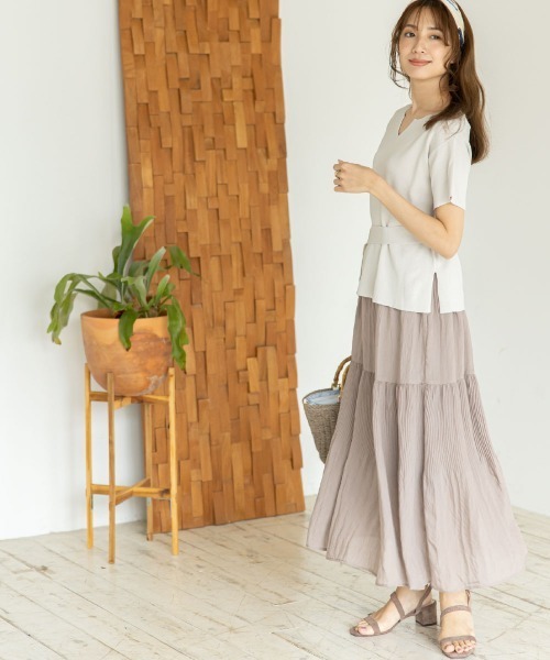12Twelve Agenda(トゥエルブ アジェンダ)の「シャイニーボイルプリーツ切替スカート(スカート・レディース・ベージュ/ブラウン/ブルー・M)」の14枚目の写真