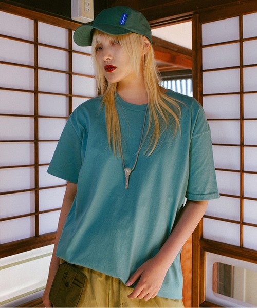 INFLATION(インフレーション)の「INFLATION(インフレーション)オーバーサイズクルーネックTシャツ(Tシャツ/カットソー・メンズ・ホワイト/ブラック/ネイビー/グレー/サックスブルー/イエロー/オレンジ/ブルー/グリーン/ワインレッド・S/M/L/XL)」の4枚目の写真