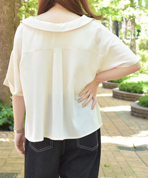 PairPair(ペアペア)の「ポケット付き開襟シャツ(シャツ/ブラウス・レディース・ブルー/アイボリー/モカ・FREE)」の8枚目の写真