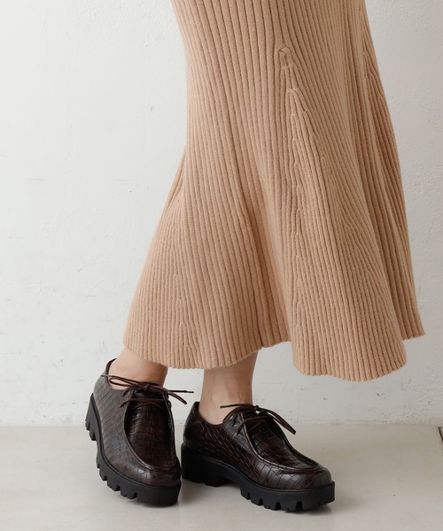 Chico（チコ）の「タンクソールローファー（ローファー・レディース・ブラック/ブラウン・SMALL/MEDIUM/LARGE）」の4枚目の写真