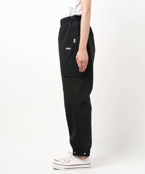 FILA(フィラ)の「<FILA/フィラ>裏フリーストラックパンツ(その他パンツ・レディース・サンドグレー/ブラック/カーキ・LL/L/M)」の9枚目の写真