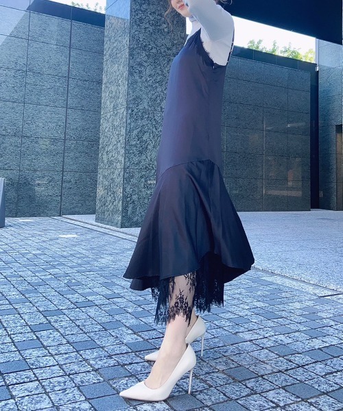 EIMY ISTOIRE（エイミーイストワール）の「レイヤードサテンフレアワンピース（ワンピース・レディース・グレー/ブラック/ベージュ・FREE）」の11枚目の写真