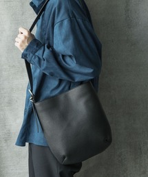 HARE | ラウンドレザーBAG(HARE)(ショルダーバッグ)