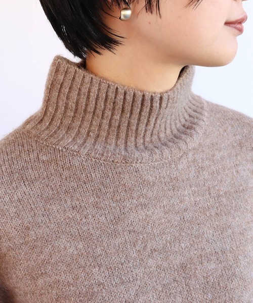 ストレッチハイネックニットトップス