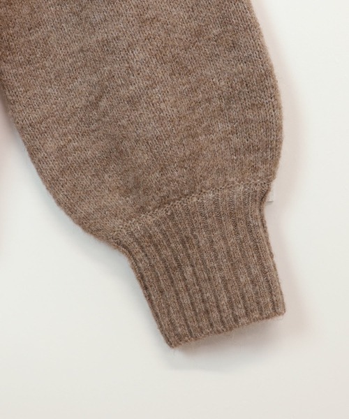 ストレッチハイネックニットトップス