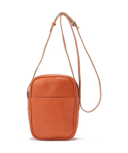 IL BISONTE(イルビゾンテ)の「IL BISONTE / ORIGINAL LEATHER / クロスボディバッグ(ショルダーバッグ・レディース・ブラック/オリーブ/グリーン/ナチュラル/レッド/グレー/ライトブラウン/ダークブラウン/オレンジ/ネイビー/レンガ・FREE)」の4枚目の写真