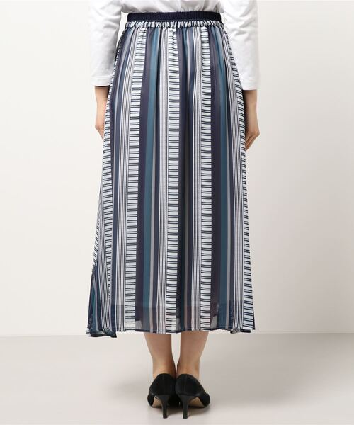 NICOLE white(ニコルホワイト)の「ストライプギャザースカート(スカート・レディース・レッド/ネイビー・FREE)」の10枚目の写真