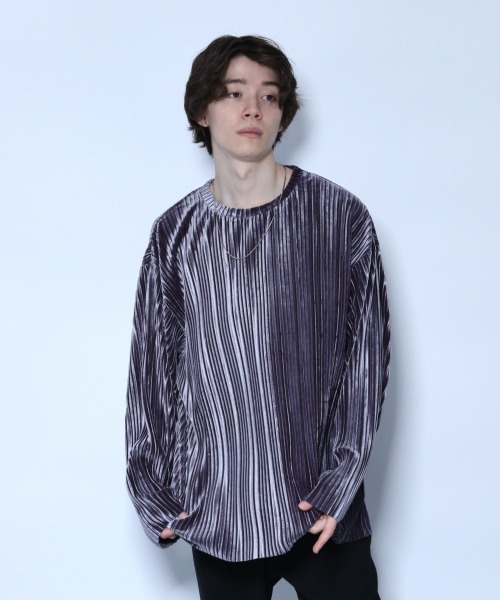 HARE(ハレ)の「ベルベットプリーツプルオーバー(HARE)(Tシャツ/カットソー・メンズ・ブラック/ライトグレー/レッド系その他・FREE)」の13枚目の写真