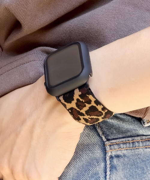 Urban Coral(アーバンコーラル)の「Apple Watch Case / アップルウォッチ ケース 強化ガラス バンパー カバー / Urban Coral(デジタル腕時計・レディース・ホワイト/ブラック/ダークグリーン/ネイビー/カーキ/シルバー/ピンクゴールド/ライトピンク/レッド/イエロー/ライトグリーン/ラベンダー/ミント/クリア/マジェンタ/ブルー系その他/グレー系その他/ゴールド系その他/シルバー系その他・40mm/44mm/41mm/45mm/46/42mm)」の2枚目の写真