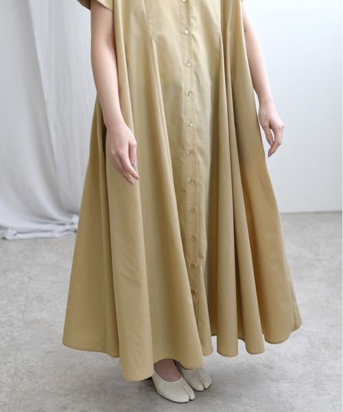 Juenu(ジュエーヌ)の「ボリュームシャツOP(シャツワンピース・レディース・ブラック/ベージュ/オフホワイト・M)」の21枚目の写真