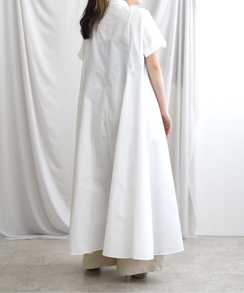 Juenu(ジュエーヌ)の「ボリュームシャツOP(シャツワンピース・レディース・ブラック/ベージュ/オフホワイト・M)」の22枚目の写真