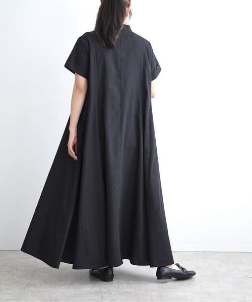 Juenu(ジュエーヌ)の「ボリュームシャツOP(シャツワンピース・レディース・ブラック/ベージュ/オフホワイト・M)」の15枚目の写真