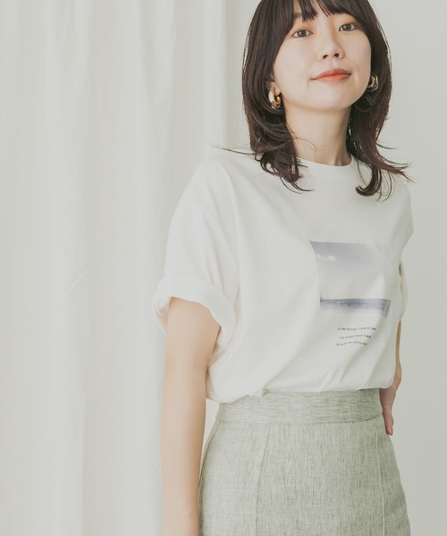 KBF+（ケービーエフプラス）の「KBF+　アソートモノトーンフォトTシャツ（Tシャツ/カットソー・レディース・オフホワイト/ブラック・ONE）」の10枚目の写真