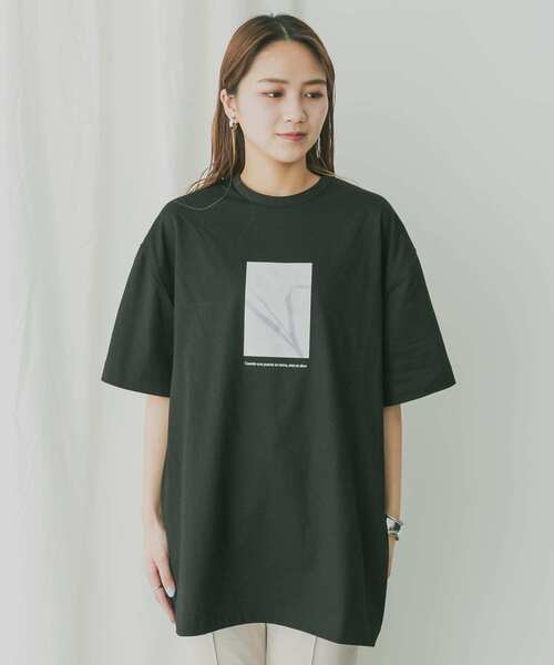 KBF+（ケービーエフプラス）の「KBF+　アソートモノトーンフォトTシャツ（Tシャツ/カットソー・レディース・オフホワイト/ブラック・ONE）」の6枚目の写真