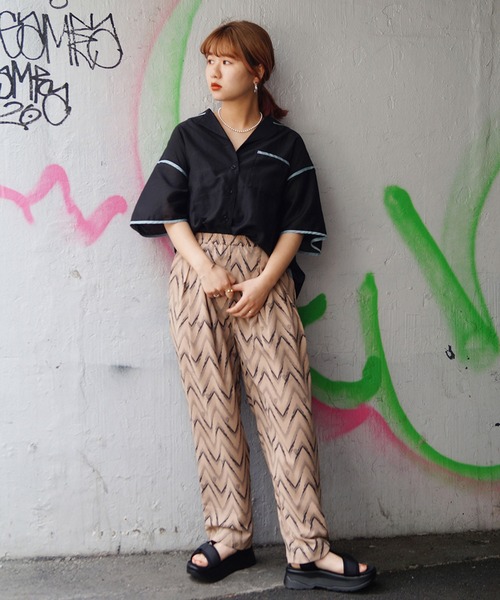 179/WG（イチナナキュウダブルジー）の「パイピングシアーシャツ（シャツ/ブラウス・レディース・ベージュ/ブラック/グリーン・MEDIUM）」の19枚目の写真