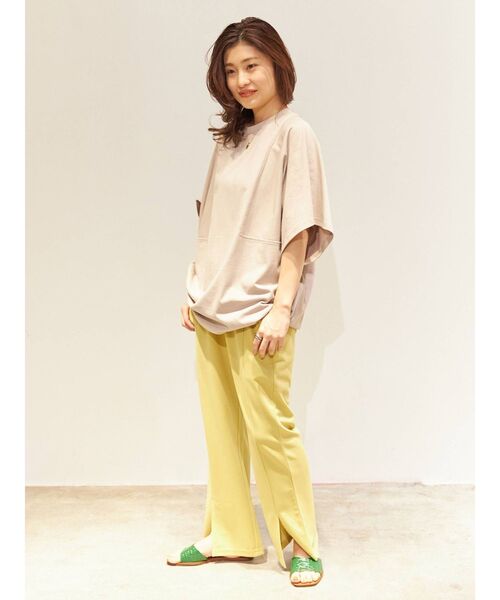 COTORICA(コトリカ)の「カラーカットフレアーパンツ【セットアップ対応】(その他パンツ・レディース・ブラック/イエロー/アイボリー/ミント・FREE)」の20枚目の写真