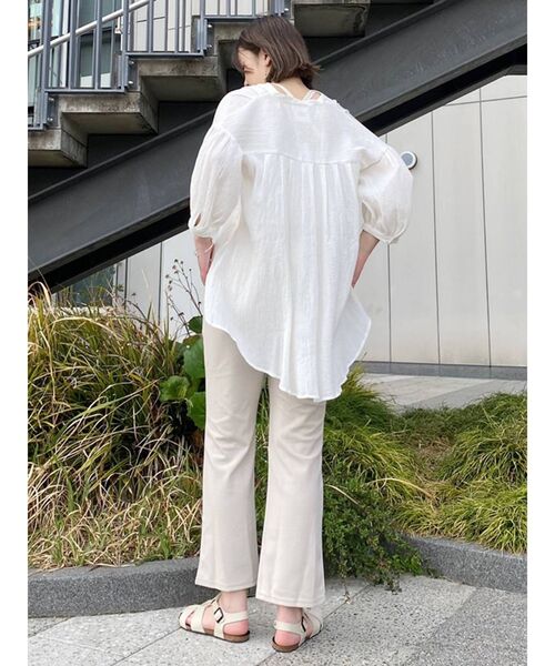 COTORICA(コトリカ)の「カラーカットフレアーパンツ【セットアップ対応】(その他パンツ・レディース・ブラック/イエロー/アイボリー/ミント・FREE)」の12枚目の写真