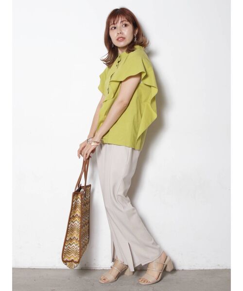 COTORICA(コトリカ)の「カラーカットフレアーパンツ【セットアップ対応】(その他パンツ・レディース・ブラック/イエロー/アイボリー/ミント・FREE)」の8枚目の写真