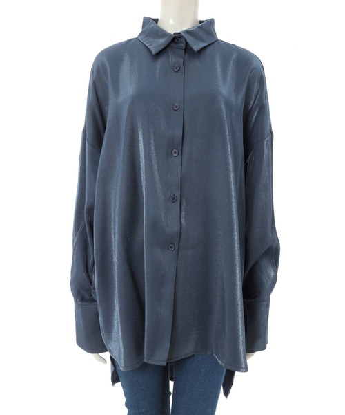 fifth calin（フィフスカラン）の「シャイニー前後差オーバーサイズシャツ（シャツ/ブラウス・レディース・ベージュ/ネイビー・MEDIUM）」の10枚目の写真