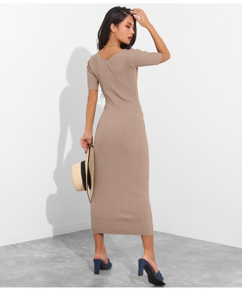 LATINA(ラティーナ)の「半袖ソフトタッチリブワンピース(ワンピース・レディース・ブラック/グレイッシュベージュ・FREE)」の7枚目の写真