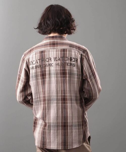 AVIREX(アヴィレックス)の「チェックシャツ ハリケーン ハンター/L/S CHECK SHIRT HURRICANE HUNTER/アヴィレックス/AVIREX(シャツ/ブラウス・メンズ・ベージュ/ネイビー/レッド/ブルー・MEDIUM/LARGE/X-LARGE/XX-LARGE)」の18枚目の写真
