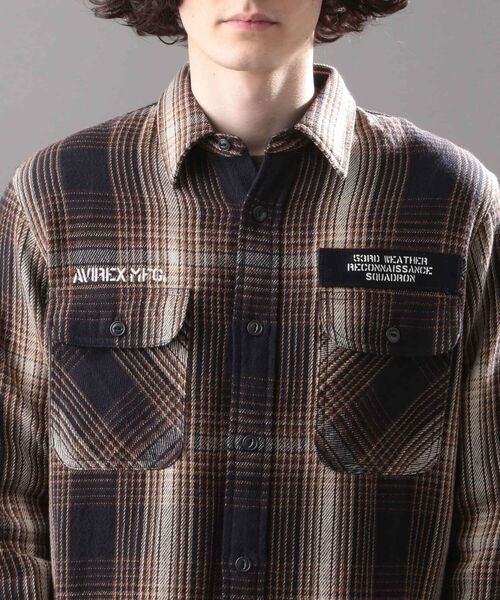 AVIREX(アヴィレックス)の「チェックシャツ ハリケーン ハンター/L/S CHECK SHIRT HURRICANE HUNTER/アヴィレックス/AVIREX(シャツ/ブラウス・メンズ・ベージュ/ネイビー/レッド/ブルー・MEDIUM/LARGE/X-LARGE/XX-LARGE)」の22枚目の写真