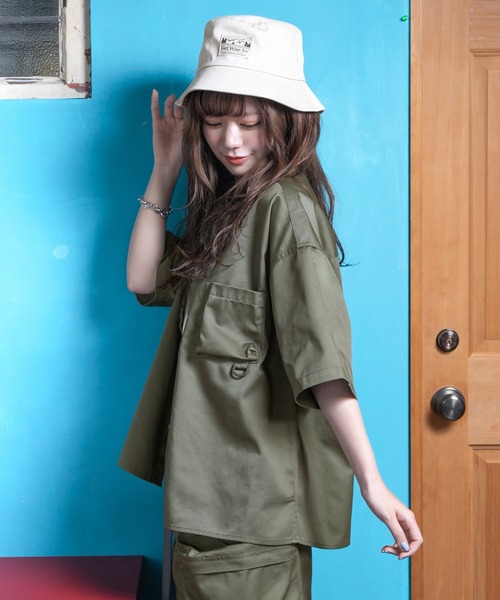 PairPair(ペアペア)の「ワッペン付きバケットハット(ユニセックス)(ハット・レディース・ブラック/アイボリー・FREE)」の10枚目の写真