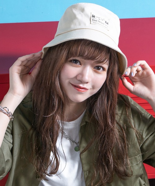 PairPair(ペアペア)の「ワッペン付きバケットハット(ユニセックス)(ハット・レディース・ブラック/アイボリー・FREE)」の14枚目の写真