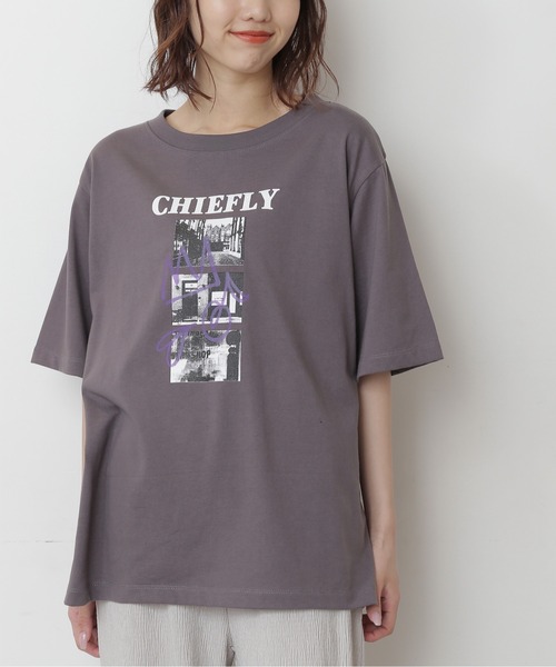 FREE'S MART(フリーズマート)の「モノトーンフォトグラフィティプリントTシャツ(Tシャツ/カットソー・レディース・ホワイト/ブラック/グレー・FREE)」の2枚目の写真