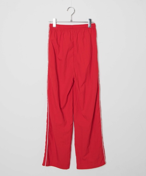 WEGO（ウィゴー）の「WEGO/ナイロンラインパンツ（スウェットパンツ・レディース・レッド/ブラック・FREE）」の13枚目の写真